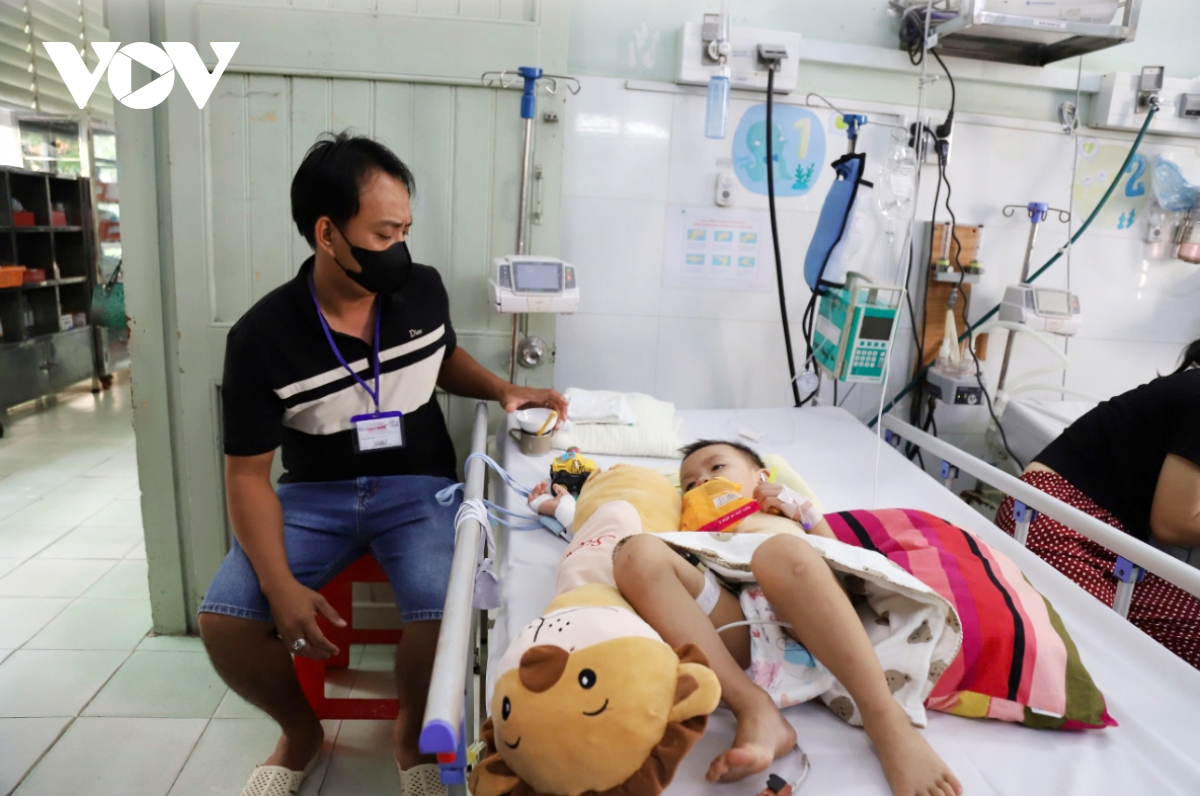 HCM City steps up monitoring as hand, foot and mouth disease cases surge